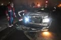 Ereğli'de iki otomobilin çarpışması sonucu meydana gelen trafik kazasında bir kişi yaralandı. Araçların çevreye dağılan parçaları belediye temizlik ekipleri tarafından toplandı. 1.94 promil alkollü olan yaralı sürücü 112 ekiplerinin ilk müdahalesinin ardından Ereğli Devlet Hastanesi'ne kaldırıldı.