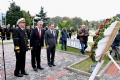 Karadeniz Ereğli’de Sarıkamış Harekâtı’nı destekleyecek malzemeleri taşırken Rus gemilerince batırılan 3 geminin şehit mürettebatı ve askerleri, düzenlenen törenle anıldı. Programda anıt önüne çelenk konulup saygı duruşunda bulunuldu.