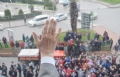 Bugün oynanan Ereğli Belediyespor-Kocaelispor maçı sonrası Ereğlispor taraftarları Halil Posbıyık/ın ofisinin önüne geldi.. Taraftarlar, 'Büyük Başkan', 'Seni çok özlüyoruz' şeklinde sloganlar atıp sevgi gösterilerinde bulundular..