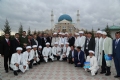 Kazakistan’ın Türkistan şehrinde Türkiye Diyanet Vakfı tarafından yaptırılan Hoca Ahmet Yesevi Camisi, Cumhurbaşkanı Recep Tayyip Erdoğan tarafından ibadete açıldı.