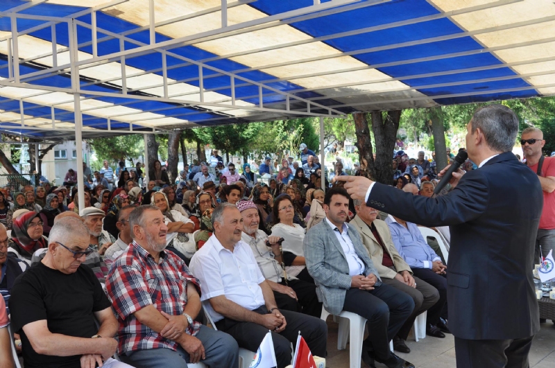 Kdz.Ereğli Belediyesi tarafından Şehir Mezarlığında Arife gününde Mevlid-i Şerif programı düzenlendi.